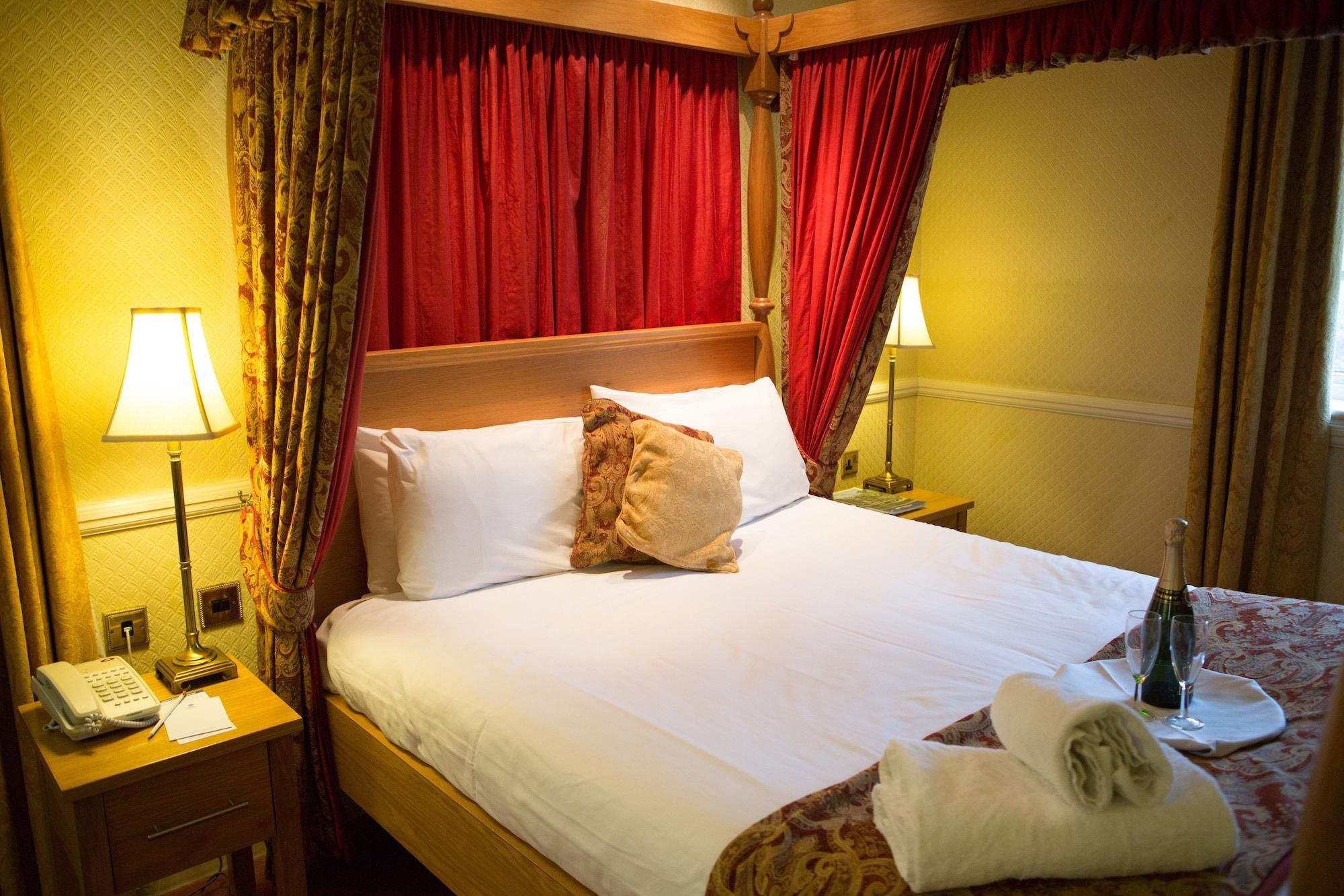 Best Western Gables Hotel Falfield Экстерьер фото
