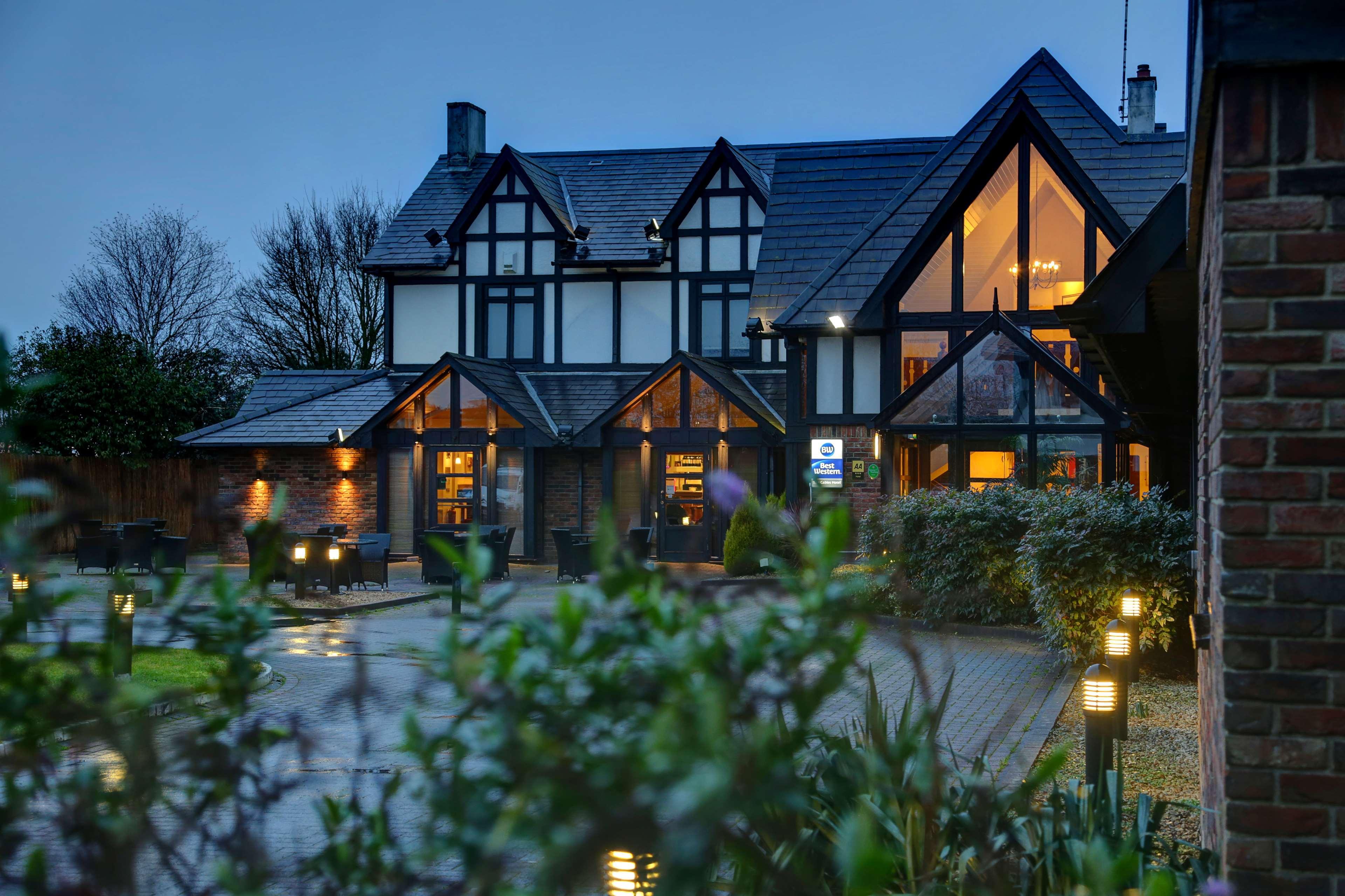 Best Western Gables Hotel Falfield Экстерьер фото