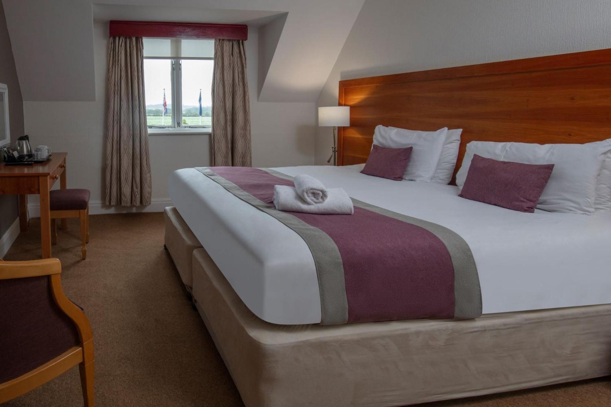 Best Western Gables Hotel Falfield Экстерьер фото