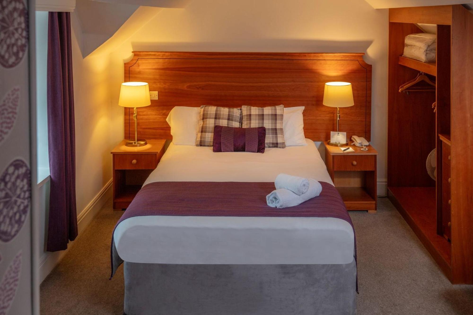 Best Western Gables Hotel Falfield Экстерьер фото